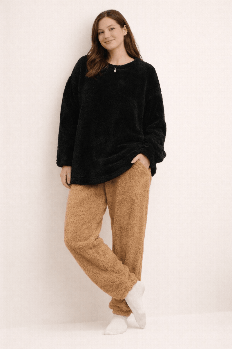 Pyjama Femme Hiver Chaud et Doux - Ensemble Polaire Ultra Moelleux Noctiora™ – confort, ergonomie et sommeil réparateur